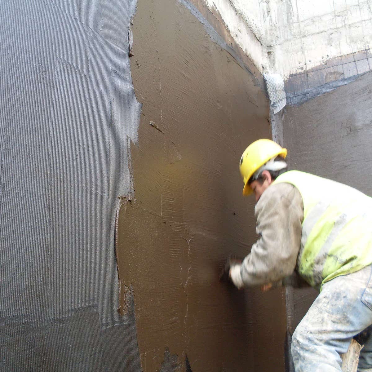 Temel Betonarme Perde Duvarlarını Dıştan Yalıtım